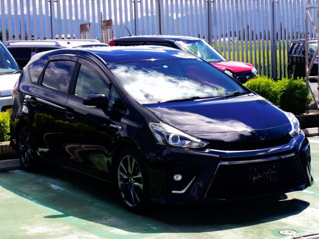 Toyota PRIUS ALPHA 2015-06 22649-2