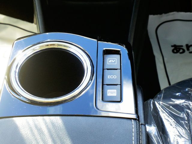 Toyota PRIUS ALPHA 2015-06 22649-14