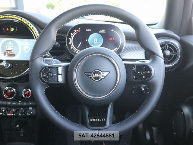 Bmw MINI 2024-01 319690-22
