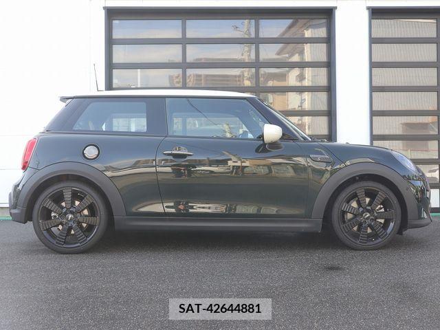 Bmw MINI 2024-01 319690-6