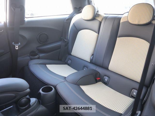 Bmw MINI 2024-01 319690-17