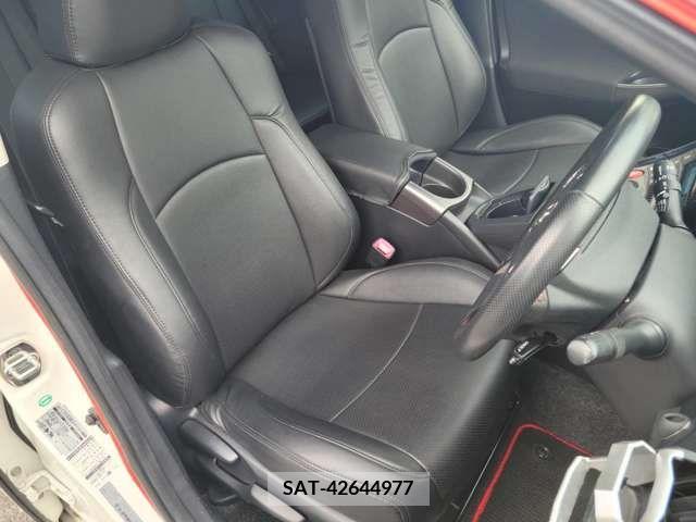 Toyota PRIUS 2013-03 210129-8