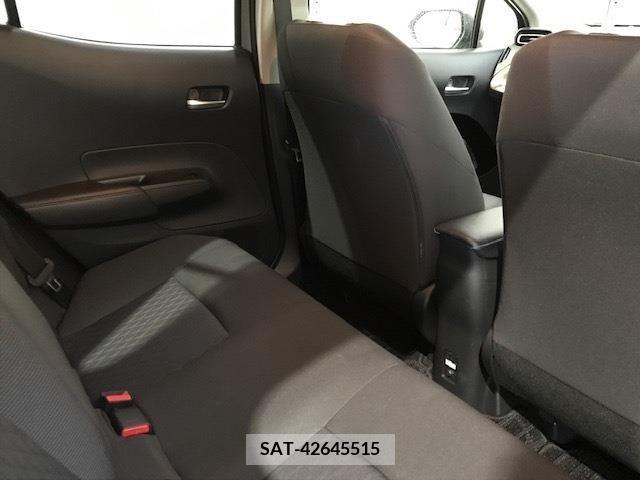 Toyota AQUA 2022-11 356313-22