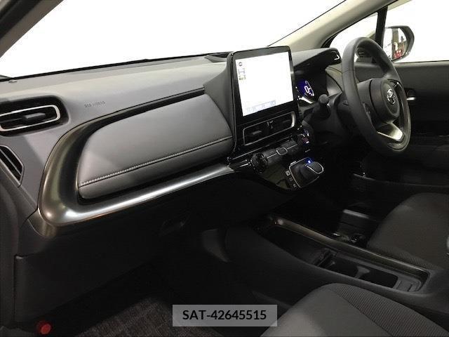 Toyota AQUA 2022-11 356313-20