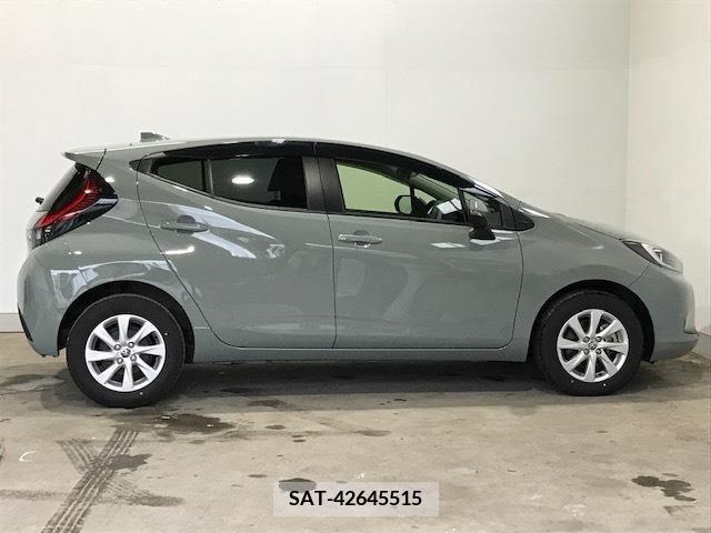 Toyota AQUA 2022-11 356313-3