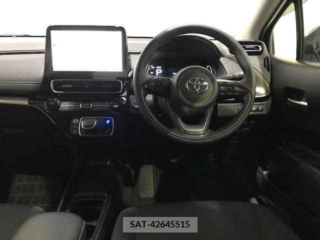 Toyota AQUA 2022-11 356313-12