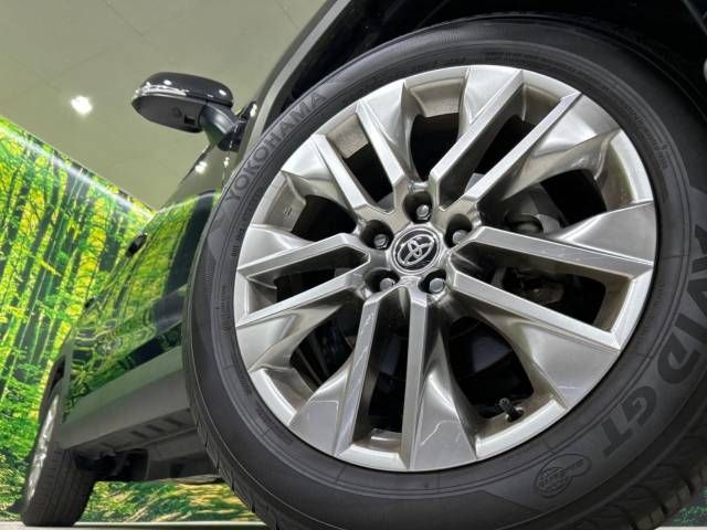 Toyota RAV4 2020-09 20681-13