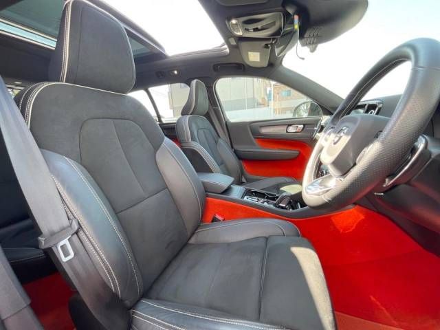 Volvo XC40 2020-09 183335-11