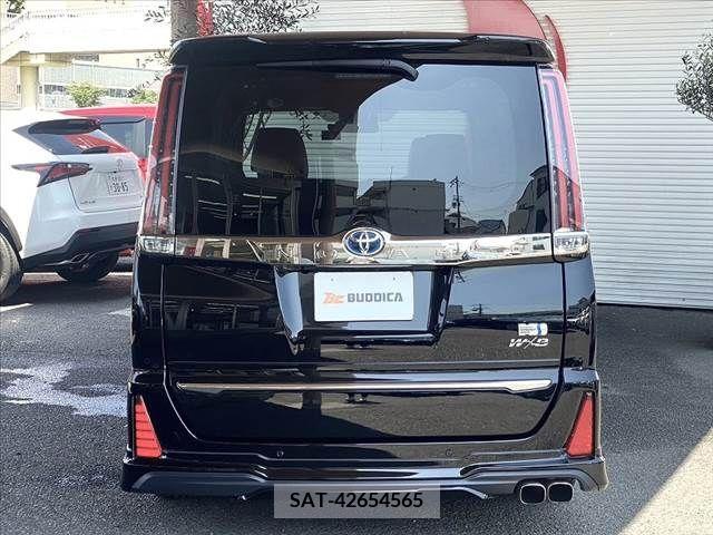 Toyota NOAH 2019-04 322845-11