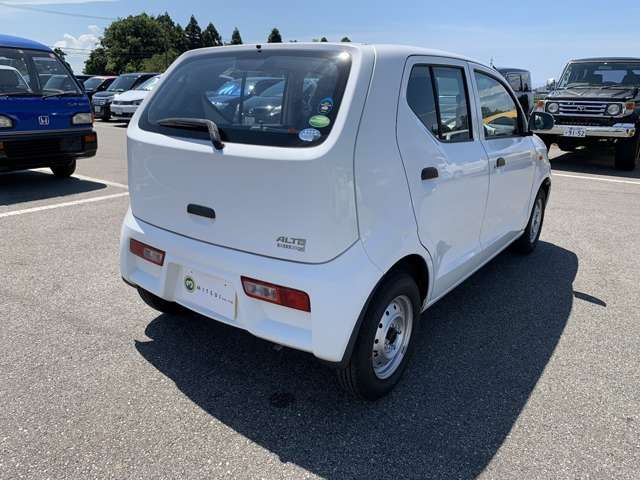 Suzuki ALTO 2018-01 8103-6