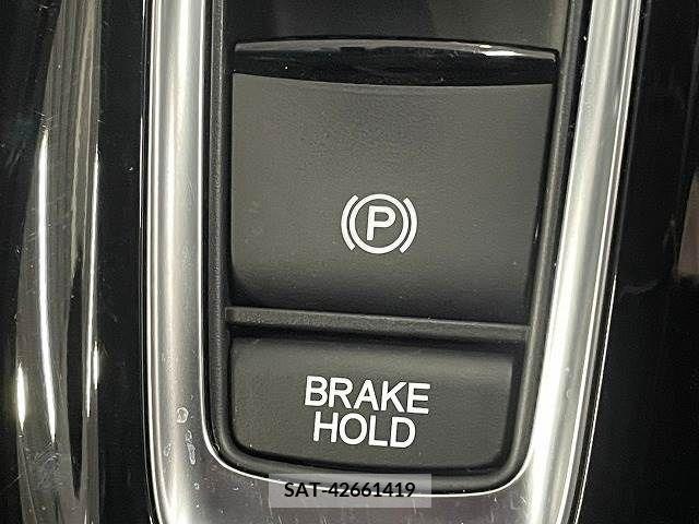 Honda VEZEL 2018-02 315365-4