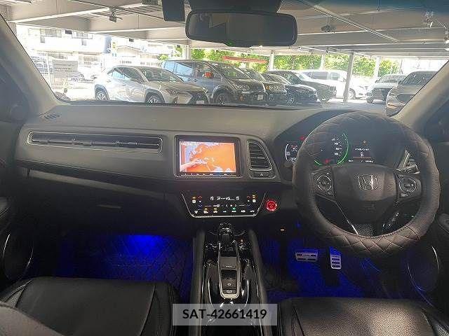 Honda VEZEL 2018-02 315365-1