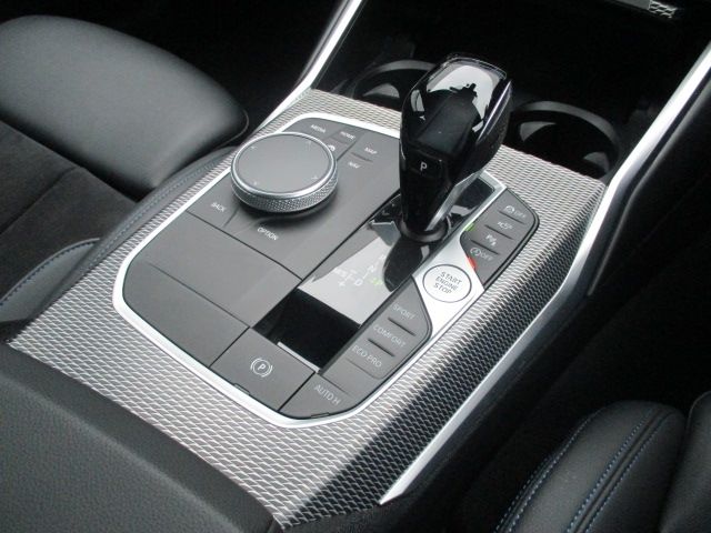 Bmw 3 SERIES 2021-08 3885-24