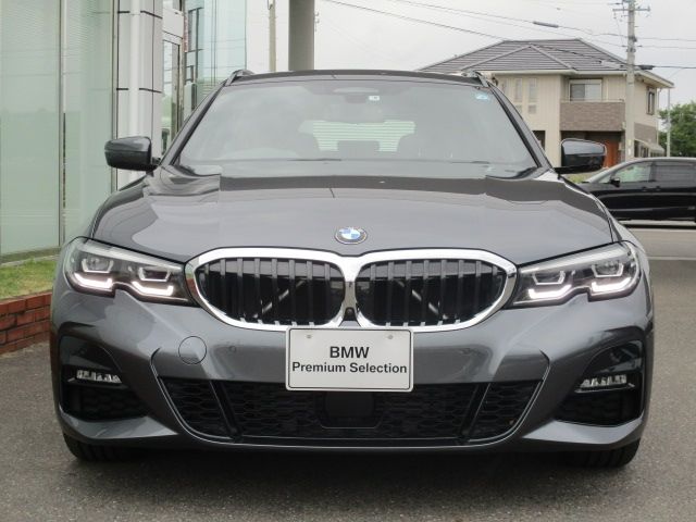 Bmw 3 SERIES 2021-08 3885-3
