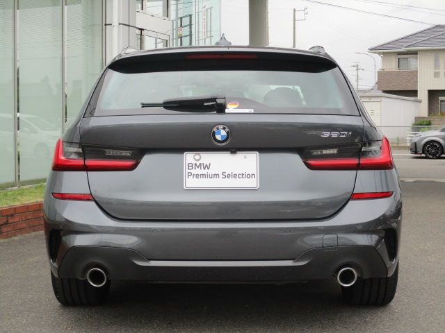 Bmw 3 SERIES 2021-08 3885-7
