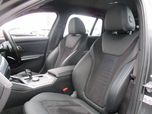 Bmw 3 SERIES 2021-08 3885-28