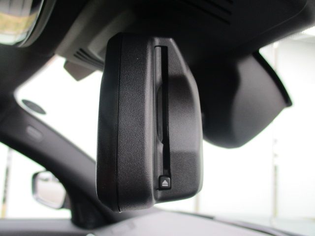 Bmw 3 SERIES 2021-08 3885-19
