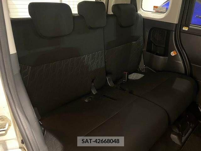 Toyota ROOMY 2019-09 367400-9