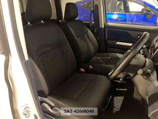 Toyota ROOMY 2019-09 367400-8