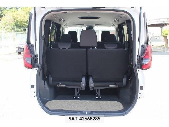 Toyota NOAH 2022-12 332034-17