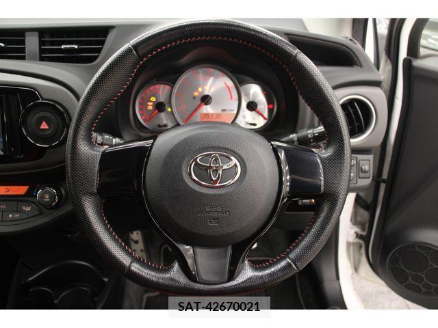Toyota VITZ 2013-10 313654-15