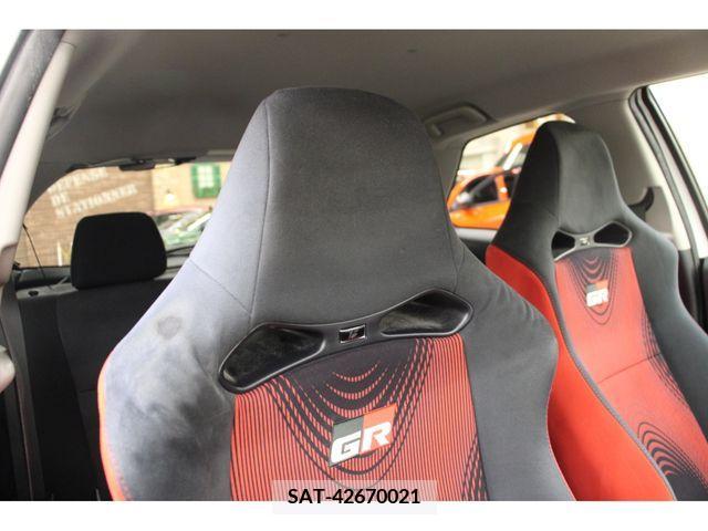 Toyota VITZ 2013-10 313654-17