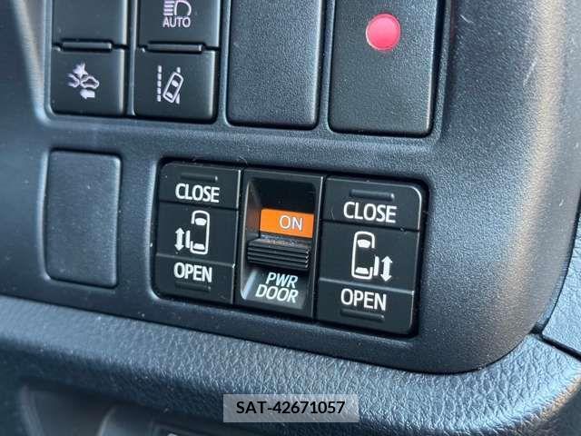 Toyota VOXY 2018-11 225283-13