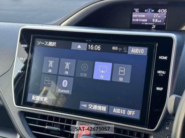 Toyota VOXY 2018-11 225283-10