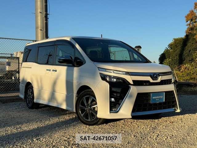 Toyota VOXY 2018-11 225283-3