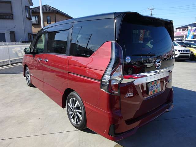 Nissan SERENA 2022-05 189656-2