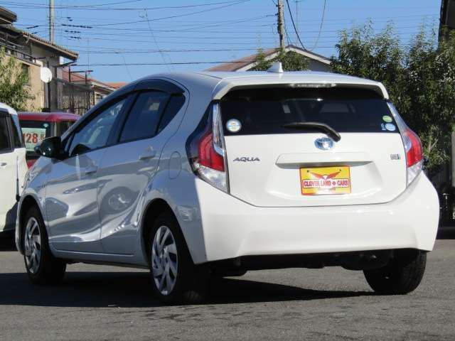 Toyota AQUA 2015-03 180999-7