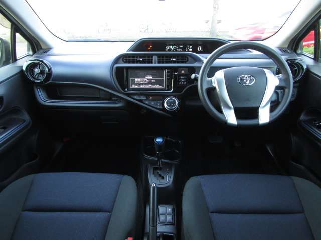 Toyota AQUA 2015-03 180999-15