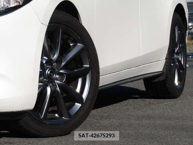 Mazda MAZDA3 2020-06 221765-19