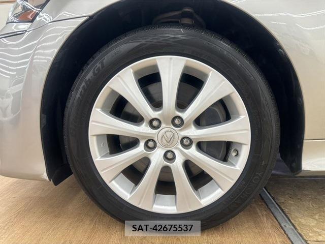 Lexus GS 2018-01 354320-25