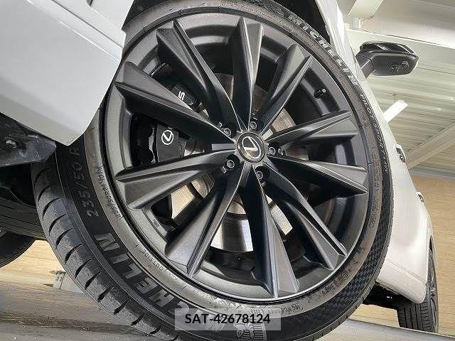 Lexus RX 2023-08 211846-10