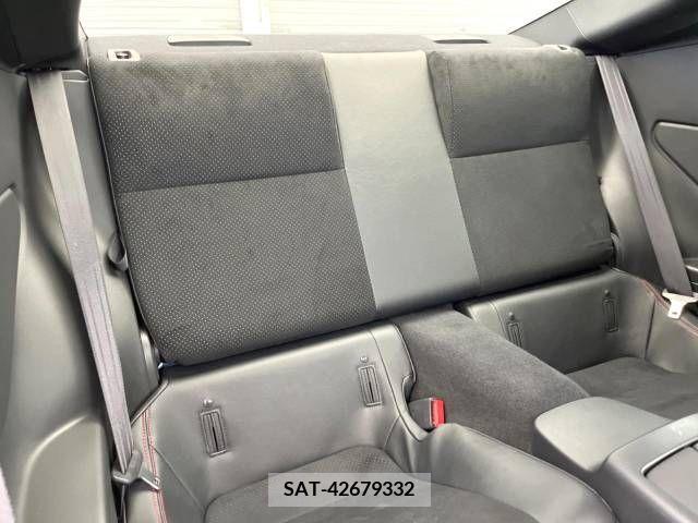 Subaru BRZ 2022-01 332645-10