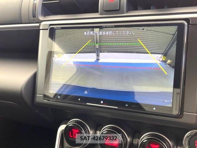 Subaru BRZ 2022-01 332645-5
