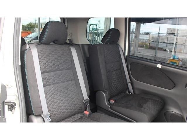 Nissan SERENA 2016-10 7114-11