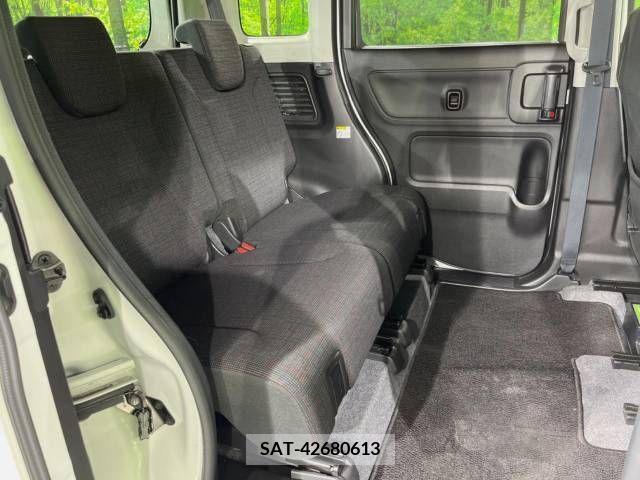 Suzuki SPACIA 2019-11 368488-9