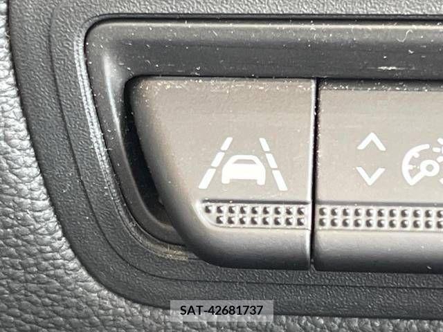 Renault CAPTUR 2022-04 317018-7