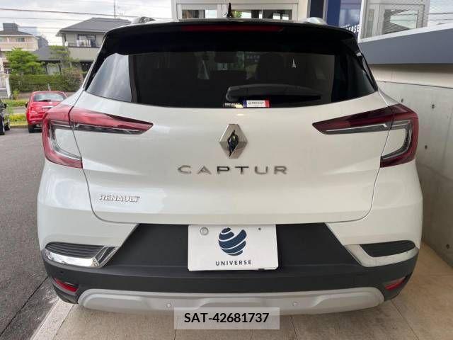 Renault CAPTUR 2022-04 317018-16