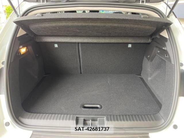 Renault CAPTUR 2022-04 317018-12