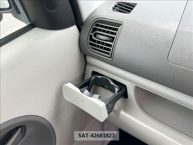 Daihatsu TANTO 2017-02 310221-29