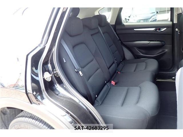 Mazda CX-5 2022-03 358686-20