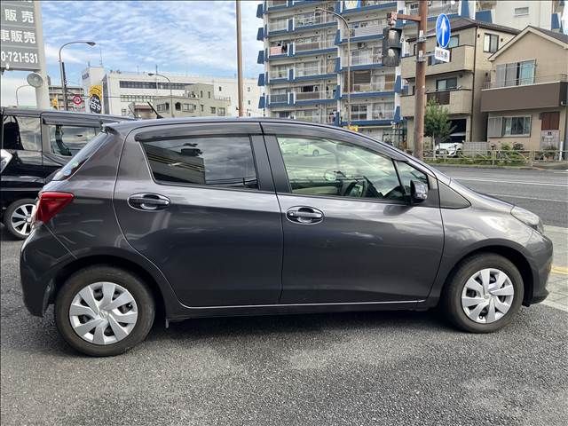 Toyota VITZ 2014-08 27469-6
