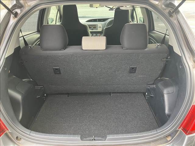 Toyota VITZ 2014-08 27469-15