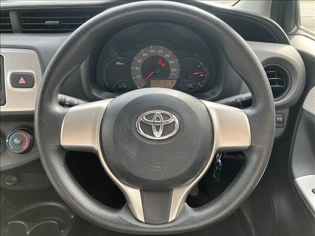 Toyota VITZ 2014-08 27469-16