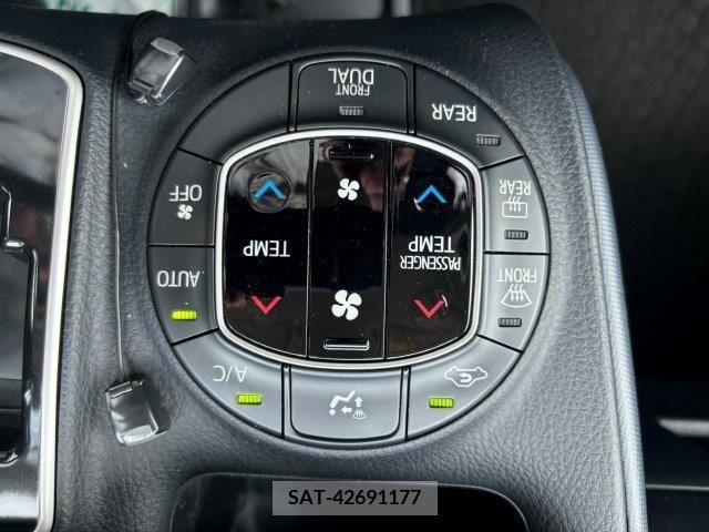 Toyota VOXY 2014-07 321712-8