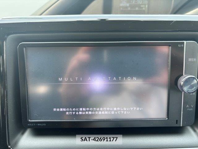 Toyota VOXY 2014-07 321712-7