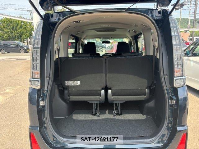 Toyota VOXY 2014-07 321712-5